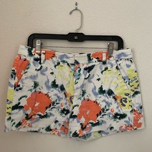 Gap: Multicolored Floral Patterned 12in Shorts (Excellent Condition)